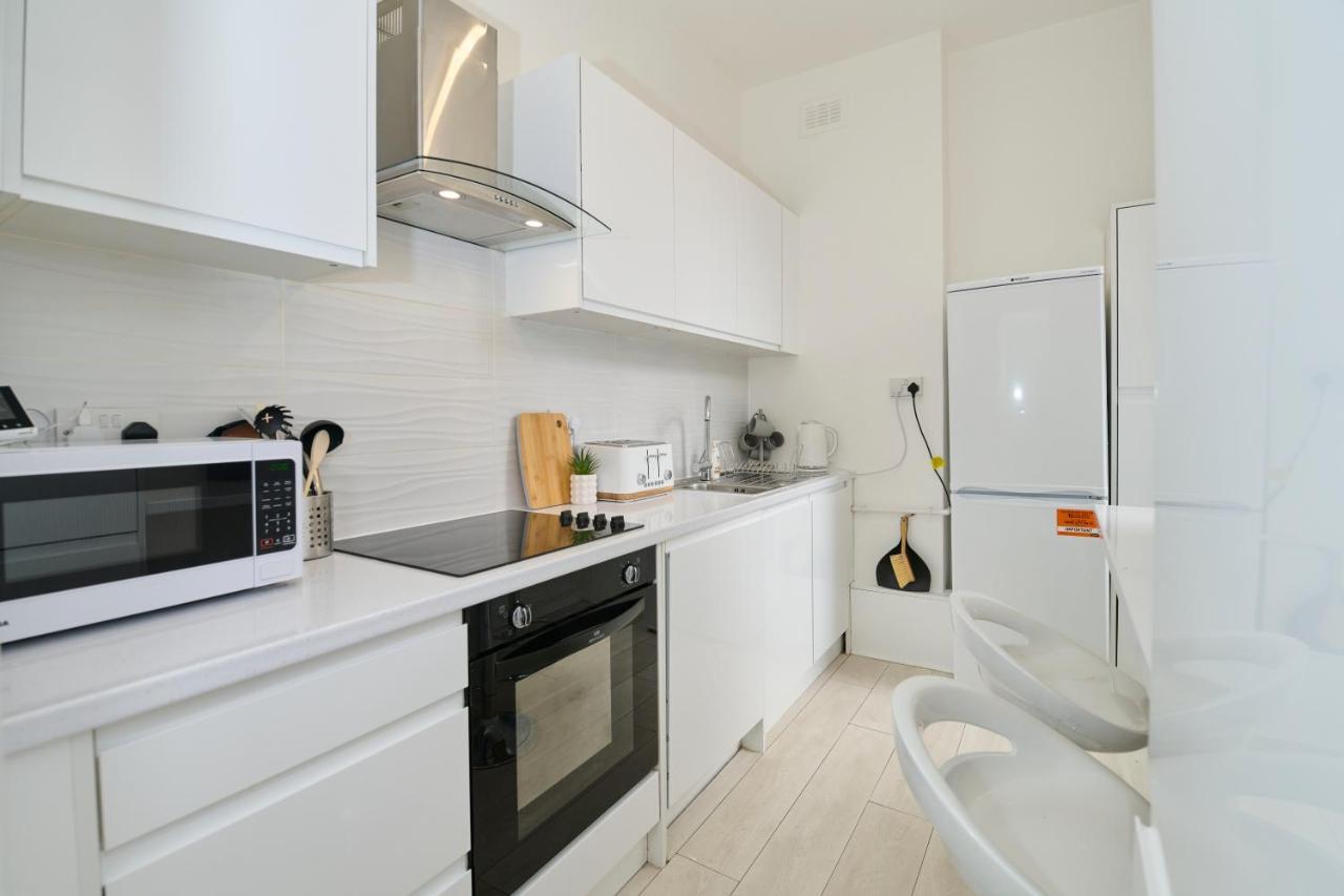 Fabulous 3 Bed Nw London Apartment With Private Garden Екстер'єр фото